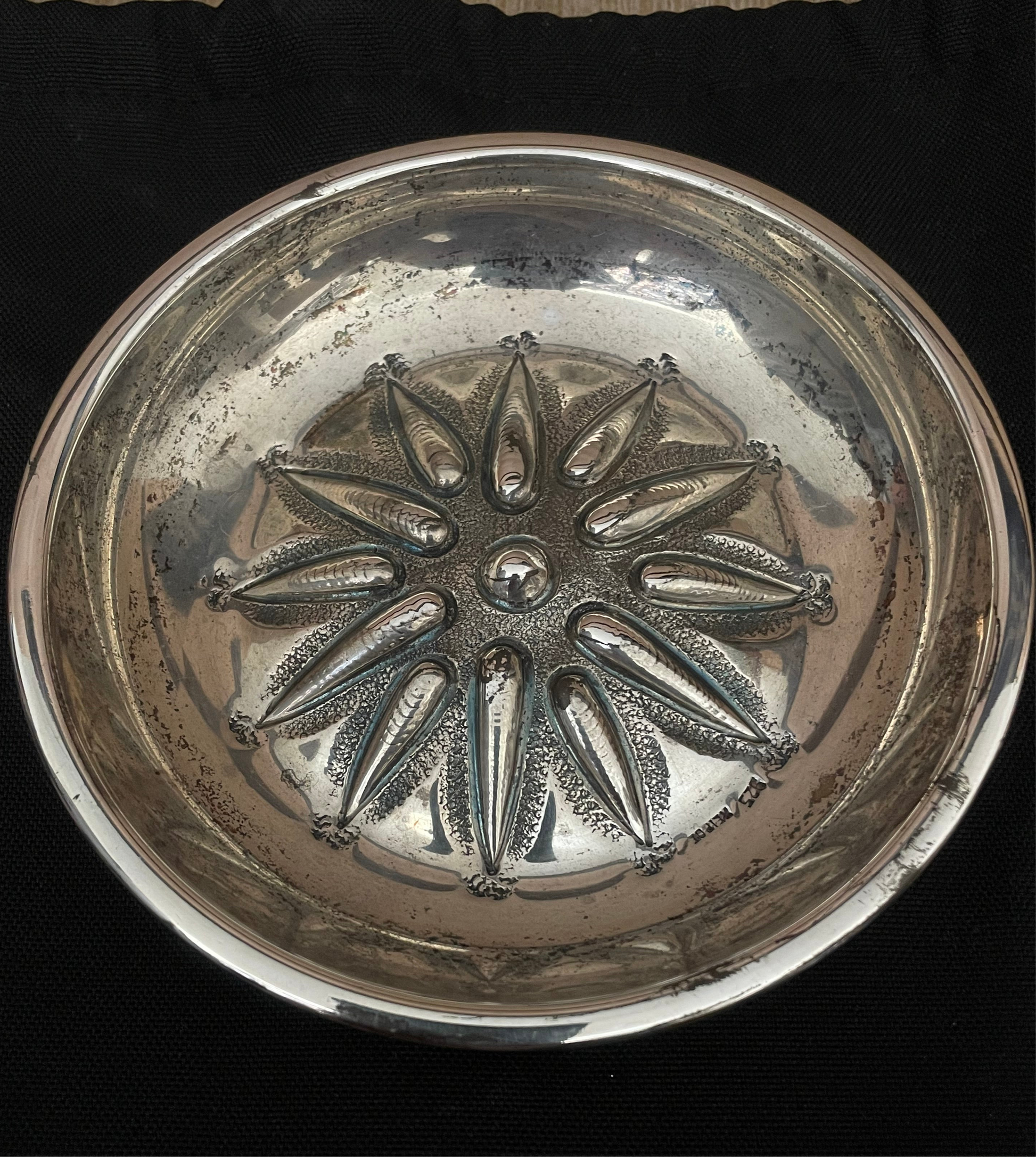 Silver disc