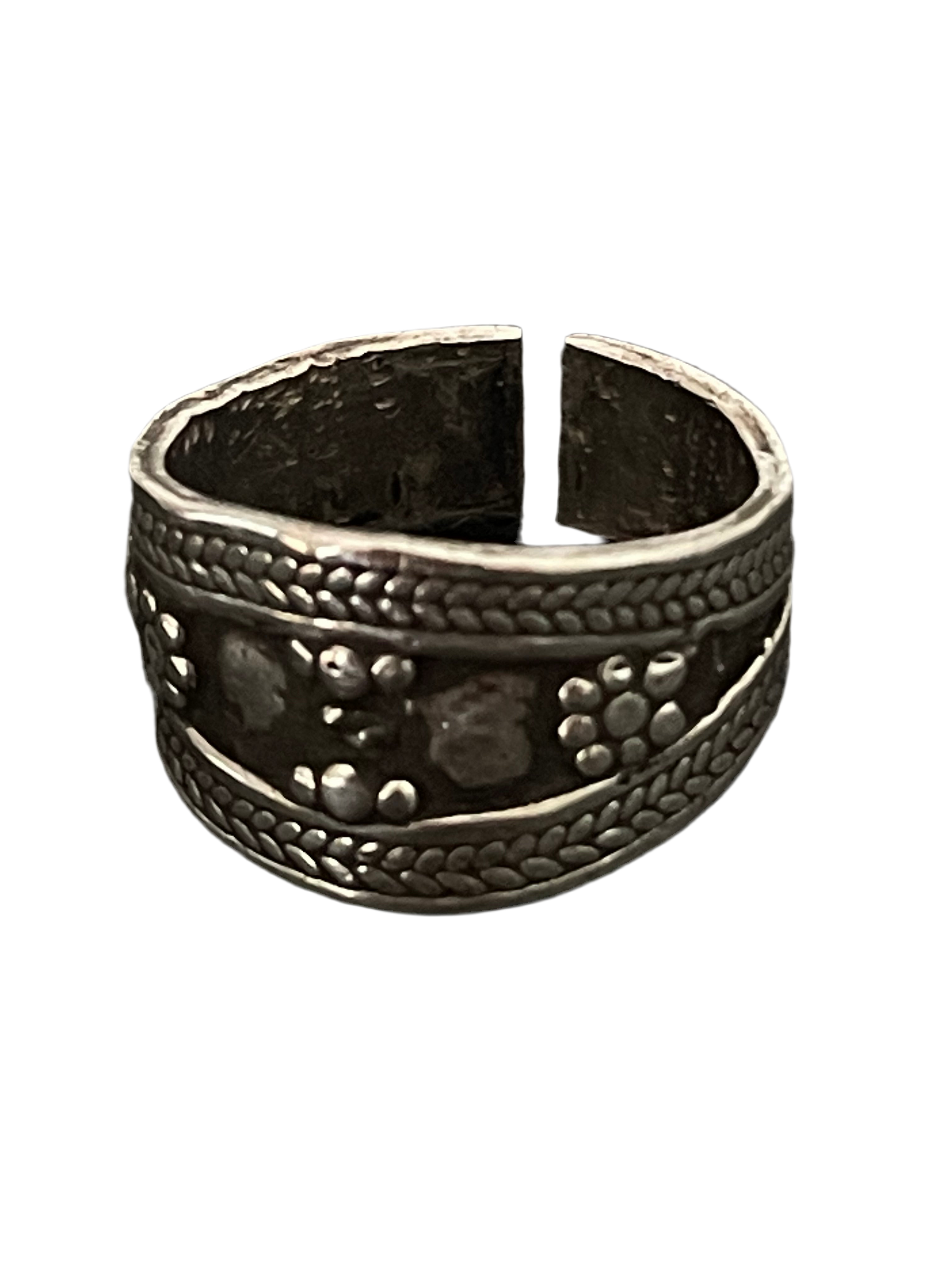 فضة قديمة بوساني